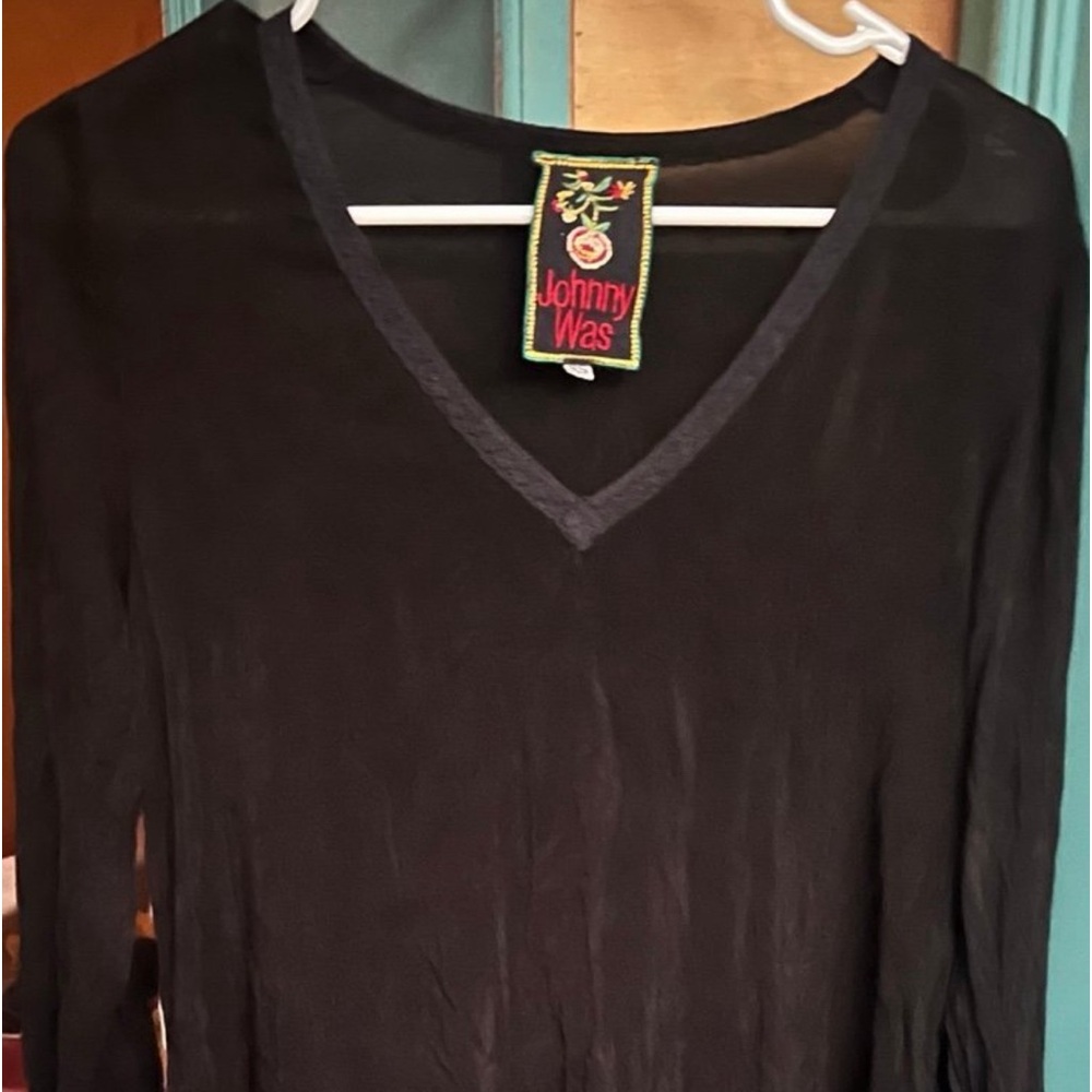 Johnny Was 
XS 
Never worn
Dress or Long Top
Super nice